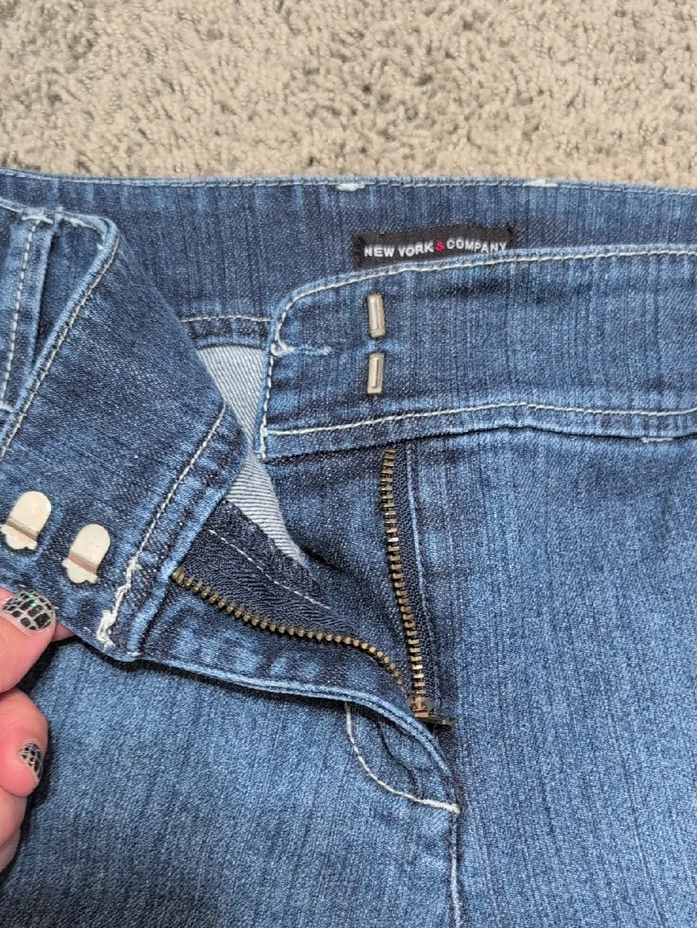 New York & Company Flare Leg Jeans Dark Wash Womens size 12